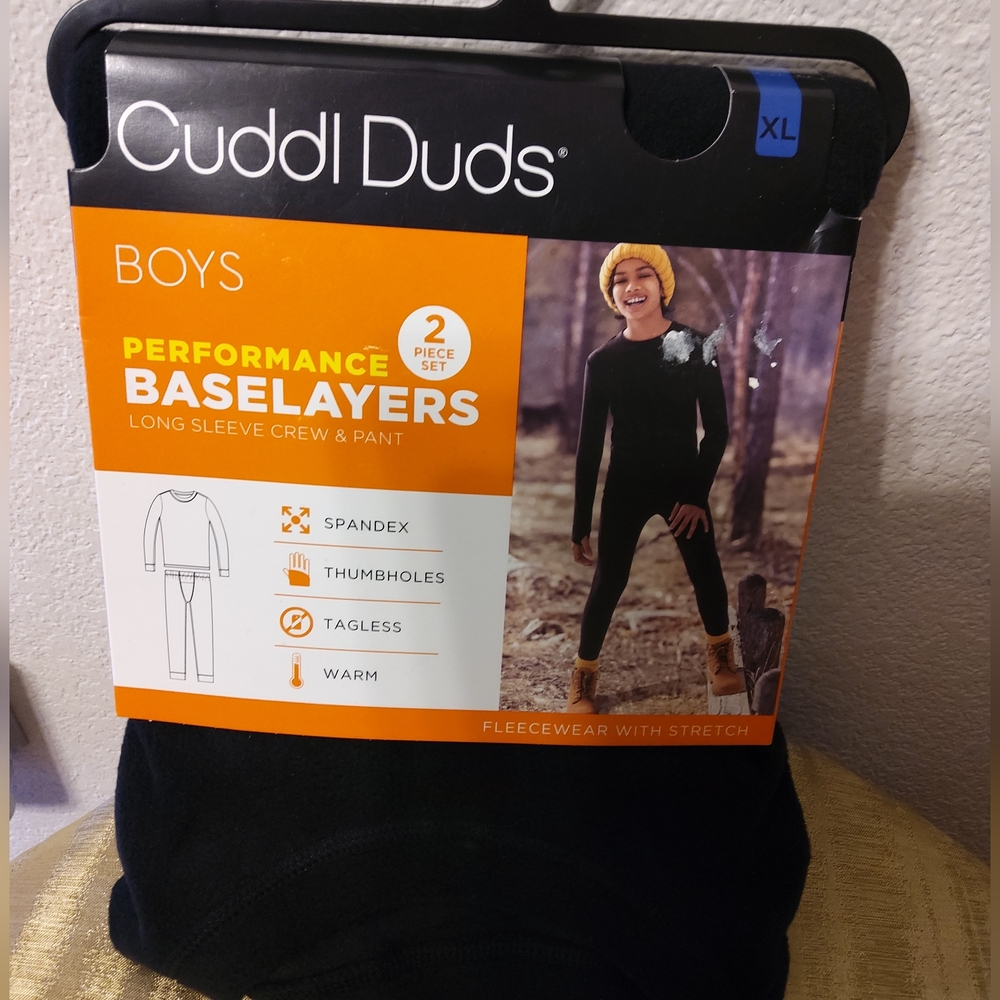 NWT Cuddl Duds Black Fleece Boys 2 Piece Set XL Firm Price